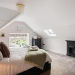 Feriehus Mainsfield House - Luxury Group *