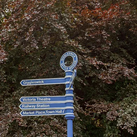 Mainsfield House - Luxury Group Tatil Evi