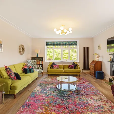 Holiday home Mainsfield House - Luxury Group